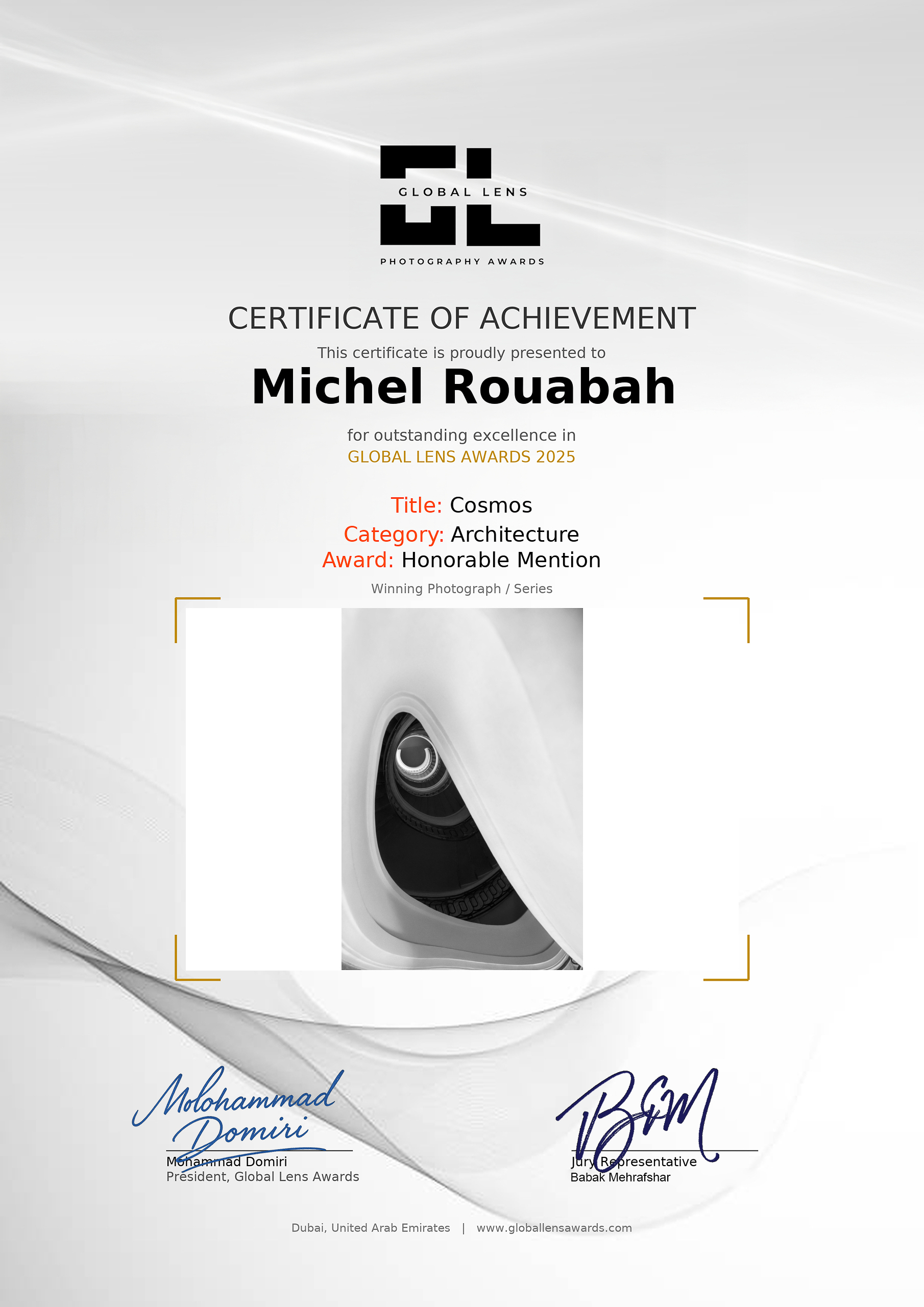 Certificat Global Lens Awards 2025, Honorable Mention pour la photo “Cosmos” de Michel Rouabah en catégorie Architecture